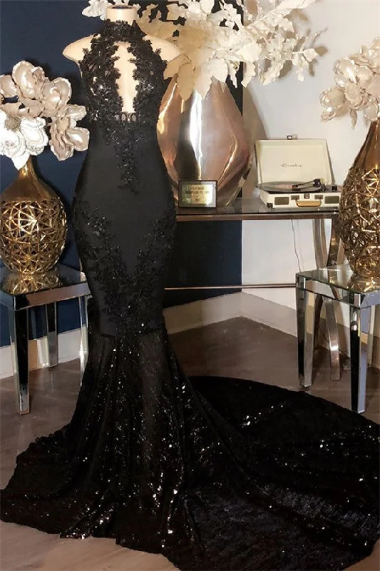 Mermaid Shiny Sequins Lace-Appliques Black Halter Prom Dresses