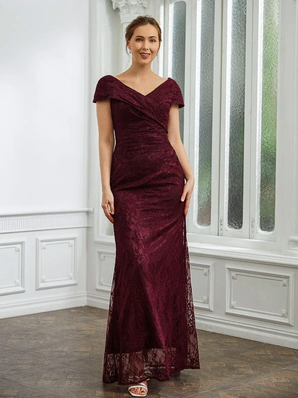 Sheath/Column Lace Ruched V-neck Short Sleeves Floor-Length Mother of the Bride Dresses Sheath/Column Lace Ruched V-neck Short Sleeves Floor-Length Mother of the Bride Dresses
