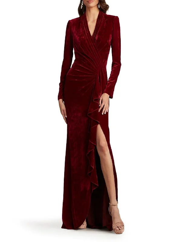 A-Line Mother of the Bride Dress Formal Wedding Guest Party Elegant V Neck Floor Length Velvet Long Sleeve with Split Front Ruching A-Line Mother of the Bride Dress Formal Wedding Guest Party Elegant V Neck Floor Length Velvet Long Sleeve with Split Front Ruching