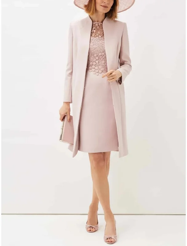 A-Line Mother of the Bride Dress Wedding Guest Elegant Petite Scoop Neck Short / Mini Stretch Fabric Long Sleeve with Lace Ruching Solid Color A-Line Mother of the Bride Dress Wedding Guest Elegant Petite Scoop Neck Short / Mini Stretch Fabric Long Sleeve with Lace Ruching Solid Color