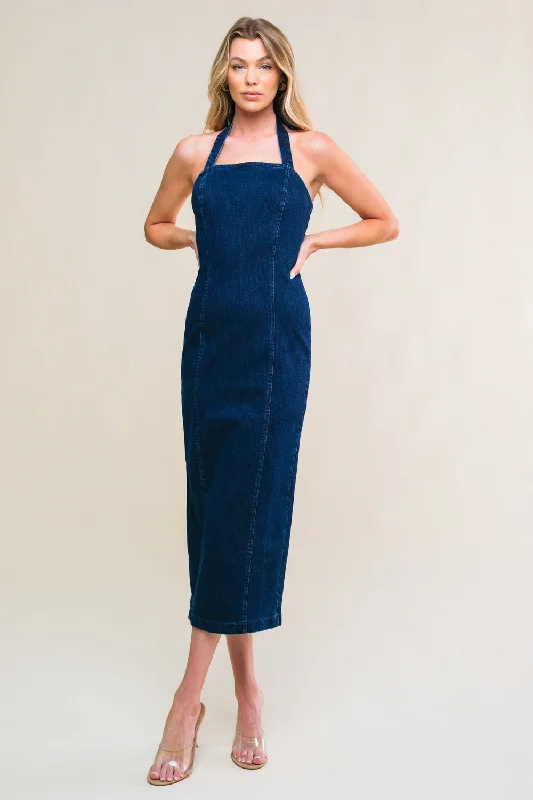 SO QUINTESSENTIAL DENIM MIDI DRESS Comfortable Ruched Midi Dress