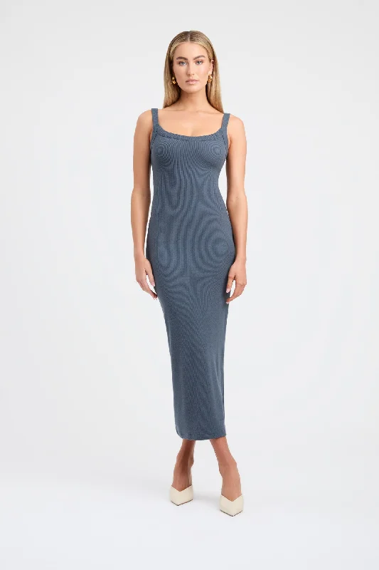 Vanesa Midi Dress Stylish Midi Dress with Cuffs