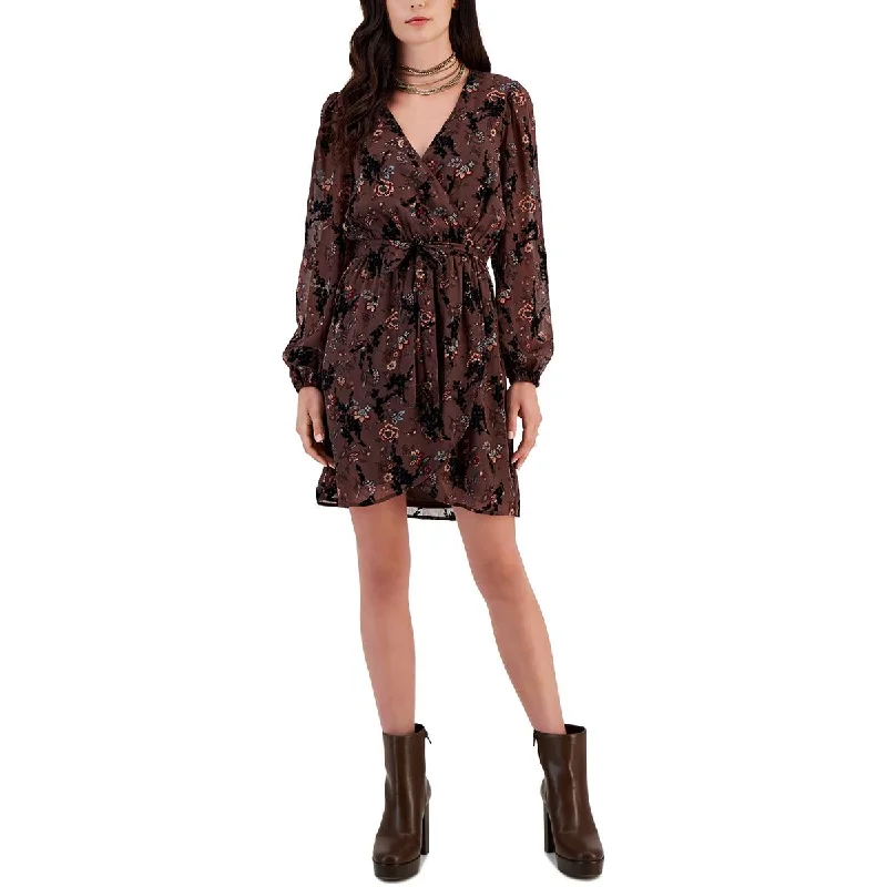 Kit & Sky Womens Juniors Chiffon Mini Dress Elegant Sequin Mini Dress