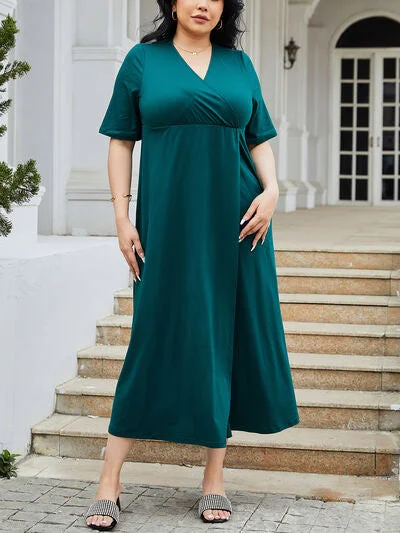 Plus Size Slit Surplice Short Sleeve Midi Dress Comfortable Casual Midi Dress
