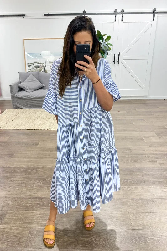Bella Maxi Dress Trendy Fit-and-Flare Maxi Dress
