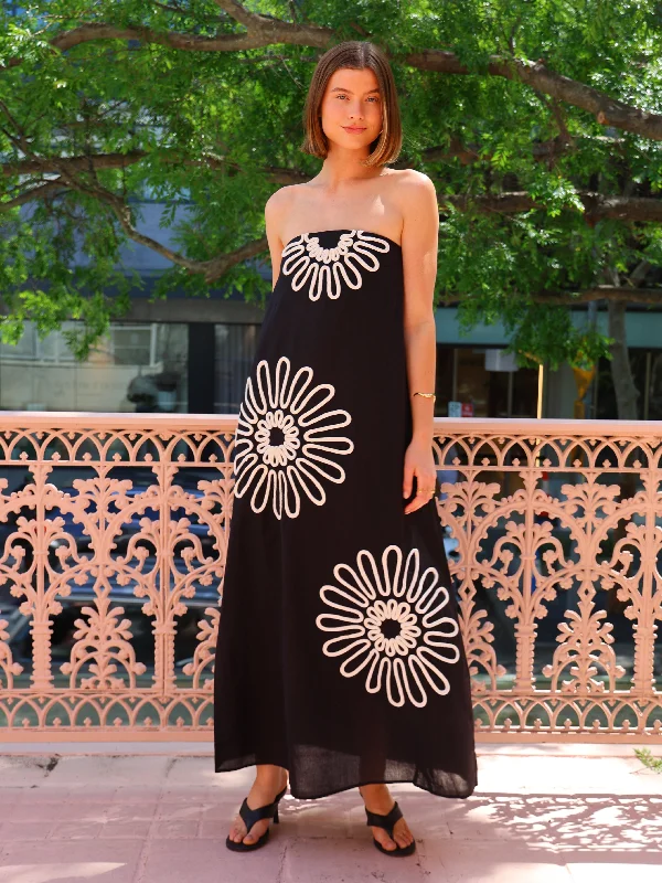Significant Other Tara Maxi Dress in Black Comfortable Bohemian Maxi Dress