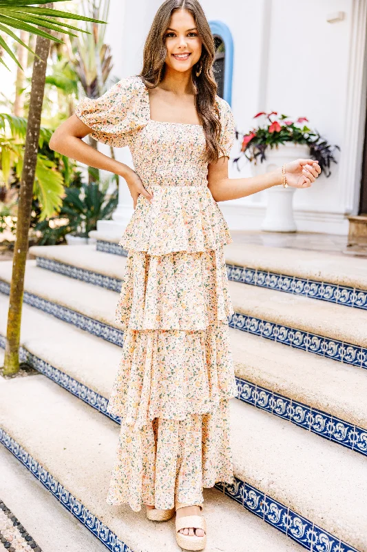 Under Clear Skies Yellow Ditsy Floral Maxi Dress Fashionable High-Low Maxi Dress