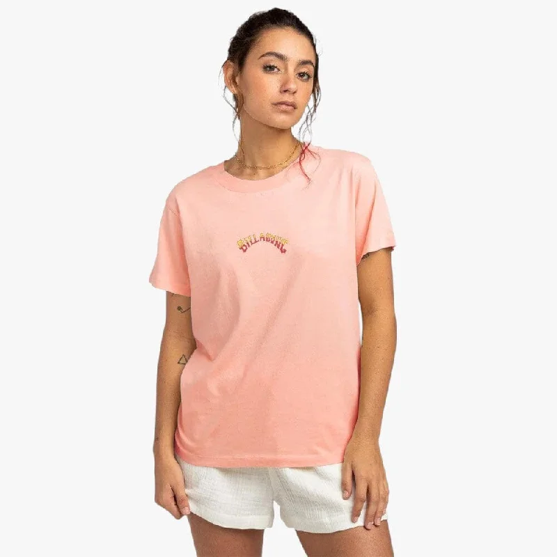 Billabong Womens Pro Short Sleeve Tee Rose Dawn Front Pockets Side Pockets Patch Pockets Billabong Womens Pro Short Sleeve Tee Rose Dawn Front Pockets Side Pockets Patch Pockets