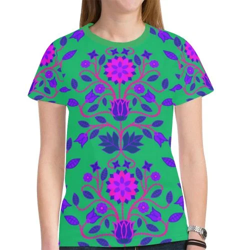 Floral Beadwork Four Clans Deep Lake T-shirt for Women Hooded Caped Shawl Collar