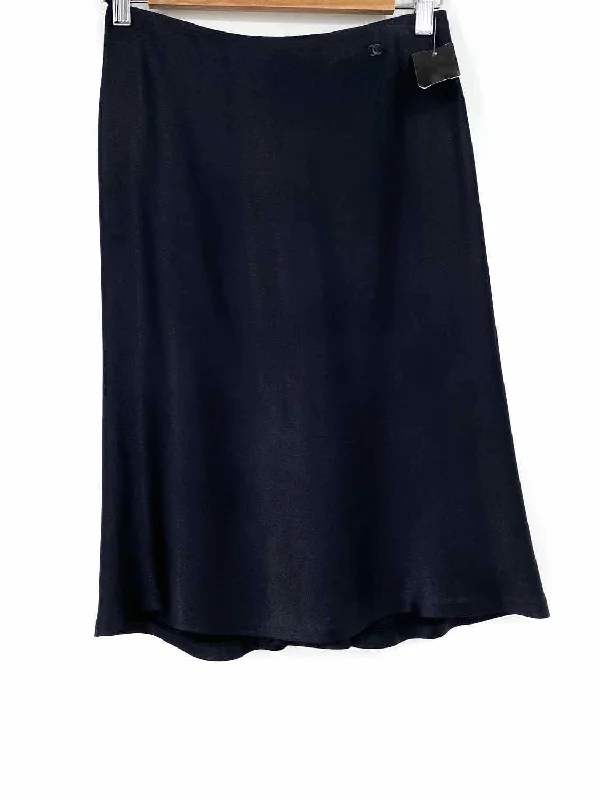 Chanel Women's Navy A-Liine Viscose Blend sheen Size 36/2 Skirt asymmetrical skirt cut