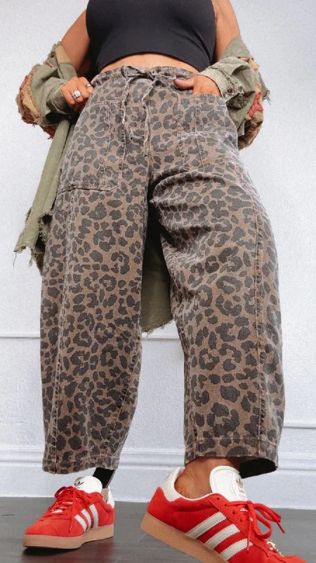 Barrel Leopard Jeans, Brown Comfortable Dark Wash Jeans