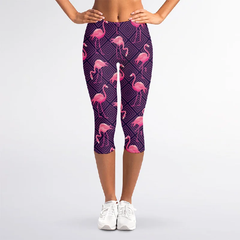 Purple Geometric Flamingo Pattern Print Women's Capri Leggings Comfortable Printed Workout Leggings Purple Geometric Flamingo Pattern Print Women's Capri Leggings Comfortable Printed Workout Leggings