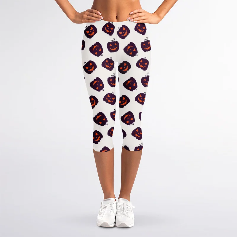 Purple Halloween Pumpkin Pattern Print Women's Capri Leggings Cozy Reflective Detail Leggings