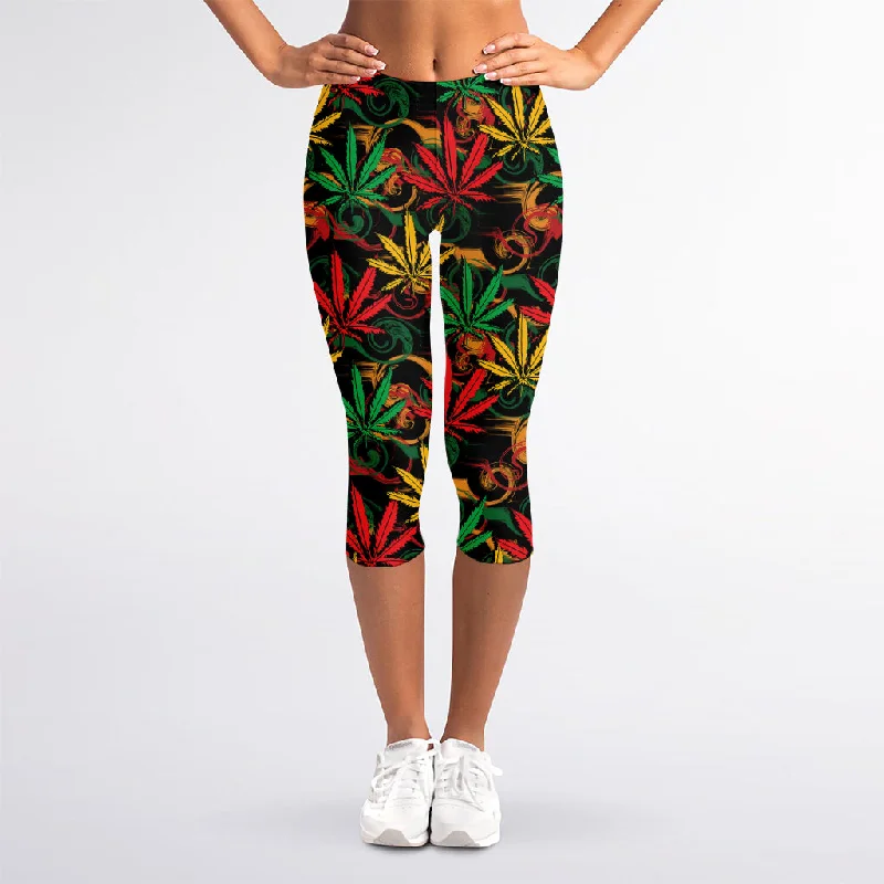 Rasta Marijuana Pattern Print Women's Capri Leggings Stylish Everyday Leggings