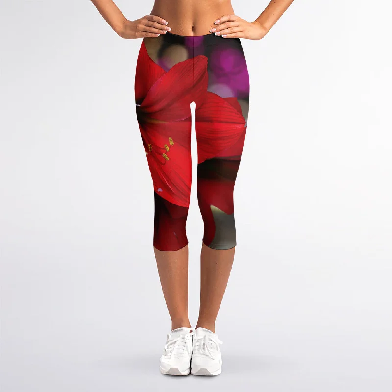 Red Amaryllis Print Women's Capri Leggings Comfortable Power Mesh Leggings