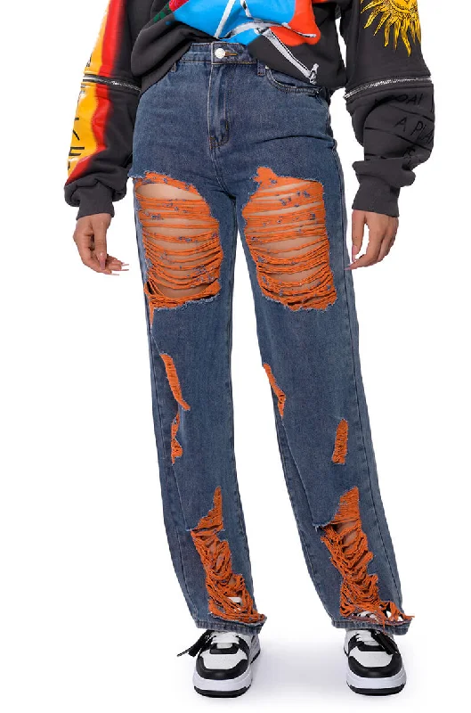 CAREFREE DISTRESSED COLOR RELAXED FIT JEANS Chic Dark-Wash Skinny Jeans