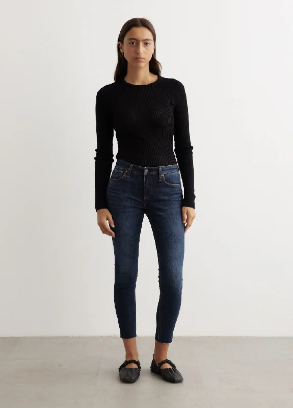 Cate Mid-Rise Skinny Jeans Elegant Dark-Wash Bootcut Jeans