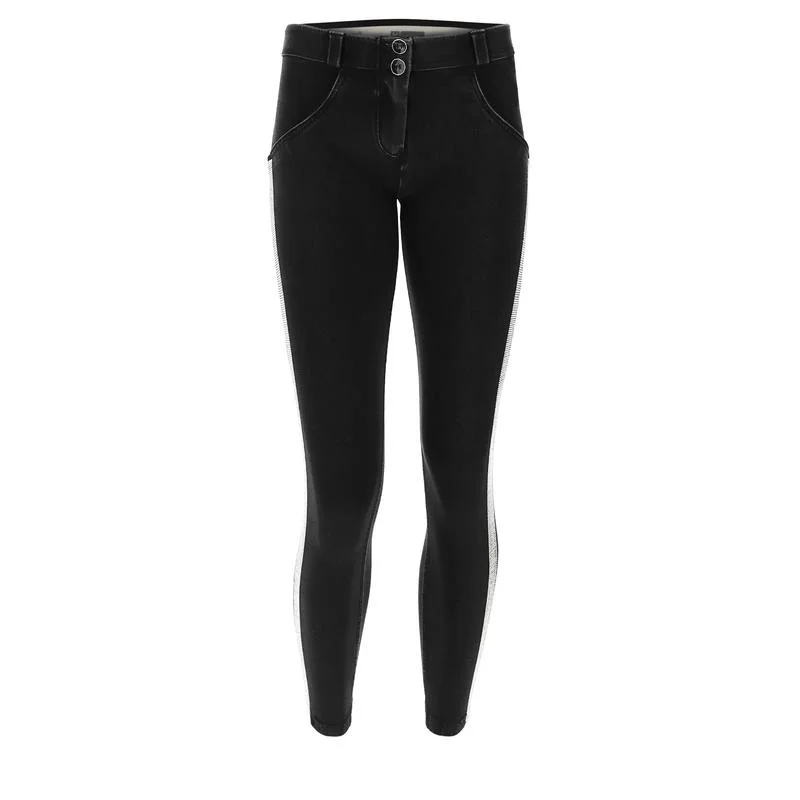 Freddy Ankle-Length Wr.Up® Shaping Jeans With Micro Rhinestone Lateral Bands Casual Straight-Leg Jeans Freddy Ankle-Length Wr.Up® Shaping Jeans With Micro Rhinestone Lateral Bands Casual Straight-Leg Jeans