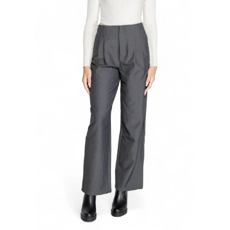 Gray Polyester Jeans & Pant Chic Vintage-Inspired Denim Jeans