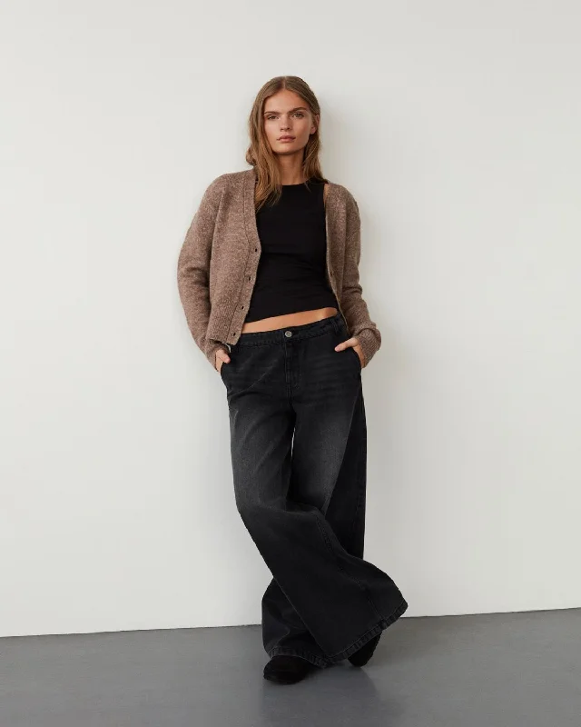 AZZISW JEANS - Black Cozy Relaxed Fit Denim Jeans