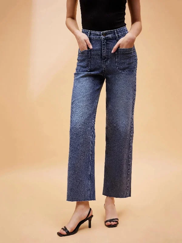 Women Blue Patched Pocket Mid Rise Jeans Fashionable Straight Fit Denim